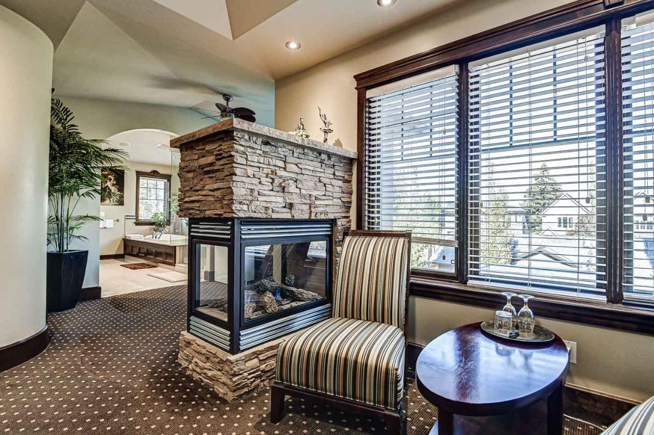 Westmount River Inn YYC Esterno foto