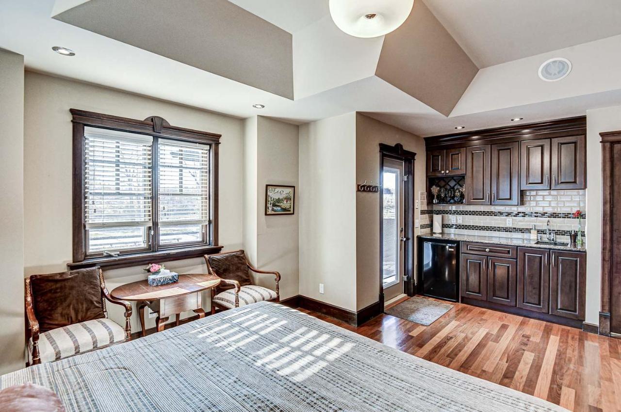 Westmount River Inn YYC Esterno foto